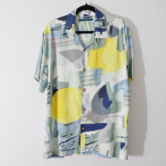 Perry Ellis Men M Abstract Print Short Sleeve Casual Button Down Shirt Viscose - Picture 1 of 6